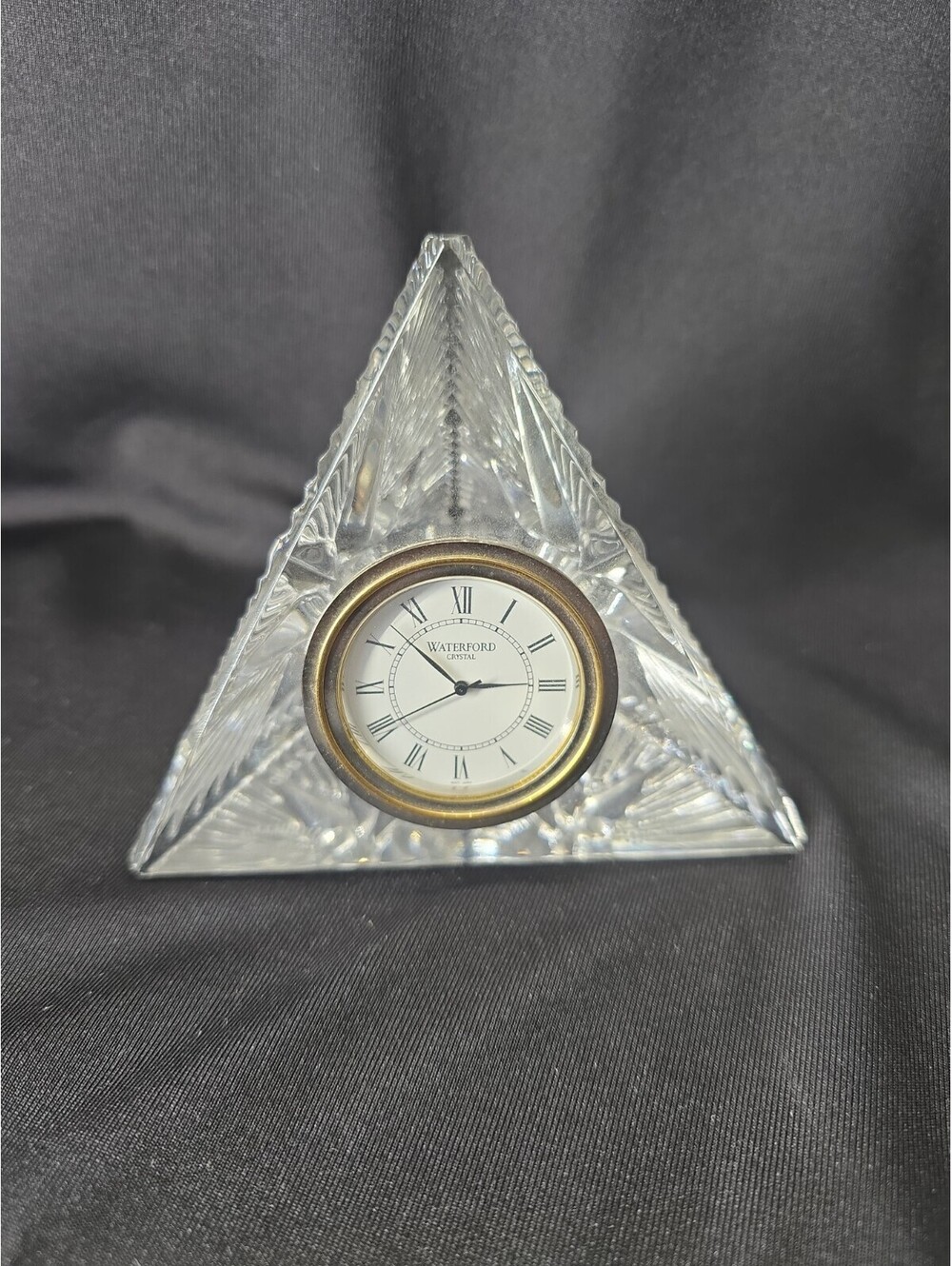 Waterford Crystal Times Square Star of Hope 2000 Pyramid Desk Seiko Clock